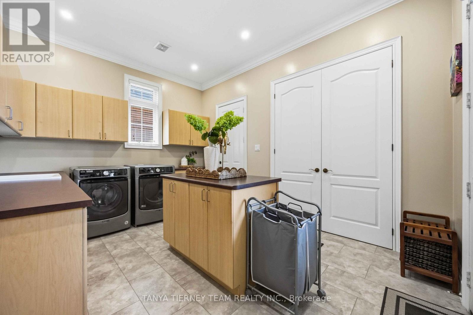 25 Montana Crescent, Whitby, Ontario  L1M 0B8 - Photo 27 - E13222426