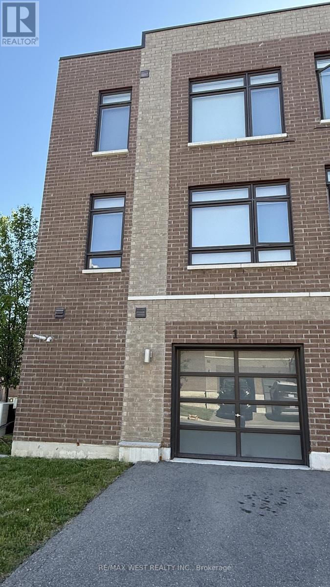 1 ALLWARD STREET, Vaughan, Ontario