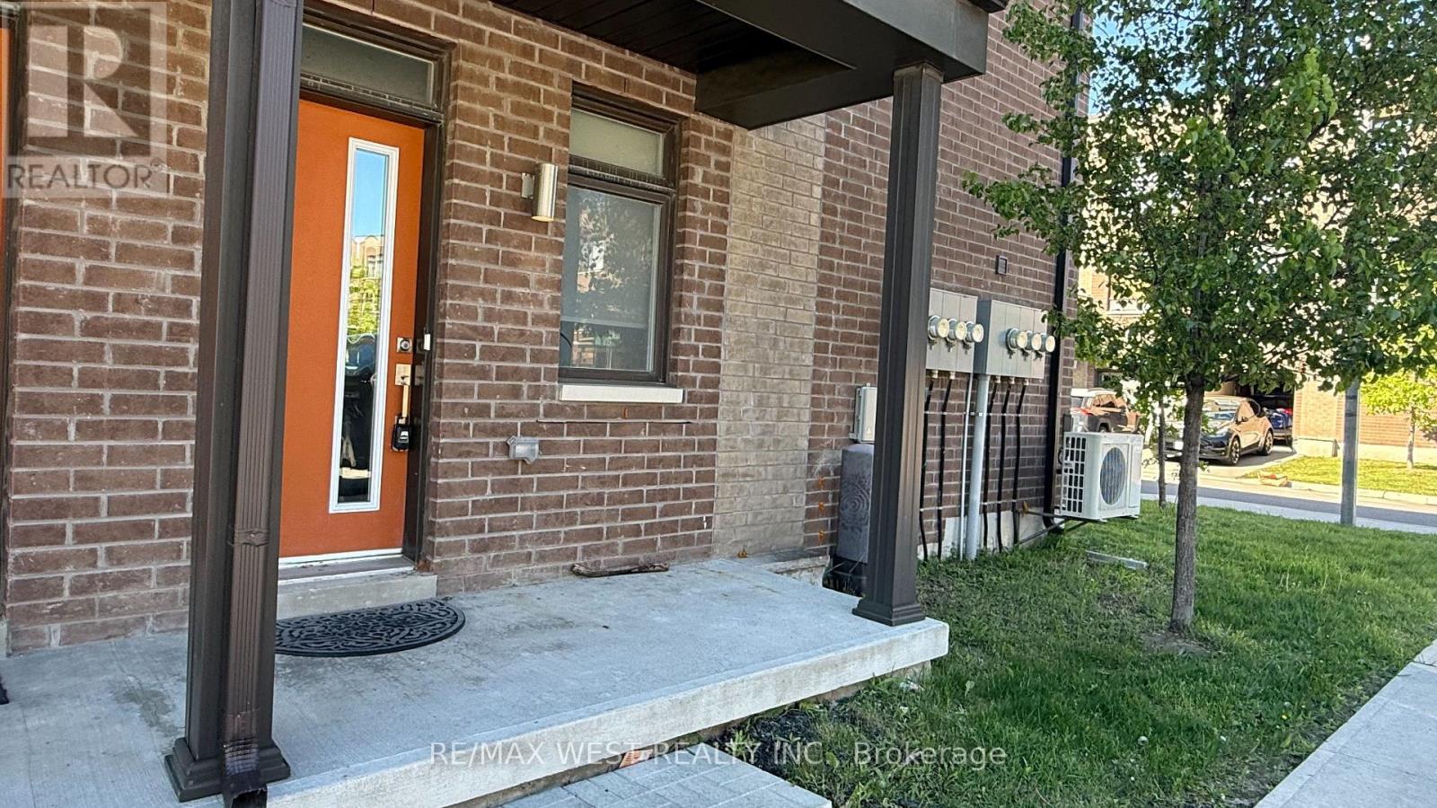 1 Allward Street, Vaughan, Ontario  L4L 0M1 - Photo 6 - N13222302