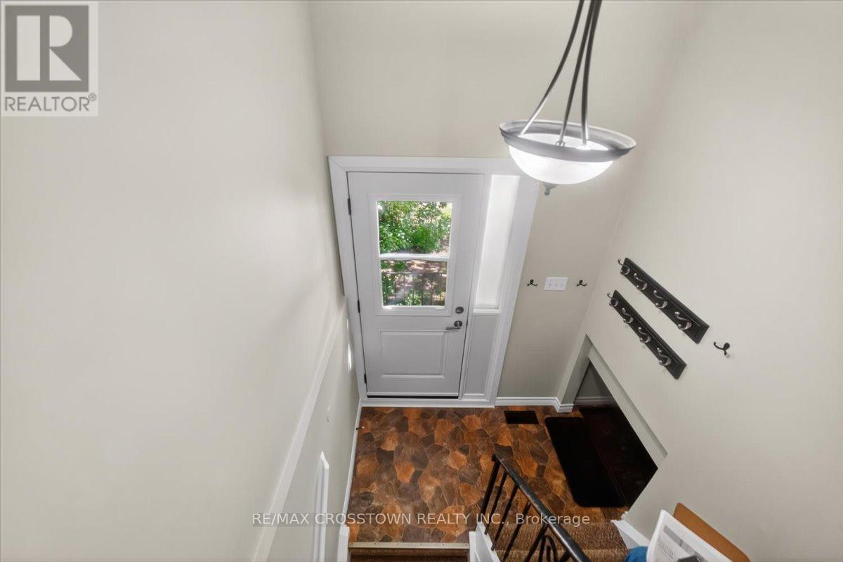 121 - 1095 Mississaga Street W, Orillia, Ontario  L3V 6W7 - Photo 3 - S13222416