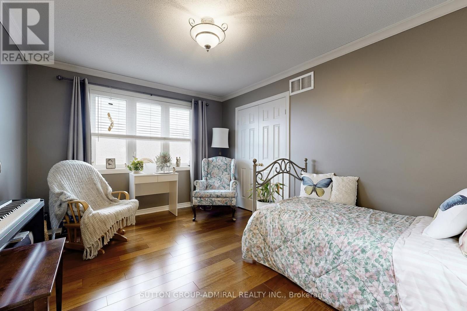 Upper - 32 Stephanie Lane, Barrie (Painswick South), Ontario  L4N 0V1 - Photo 32 - S13222430