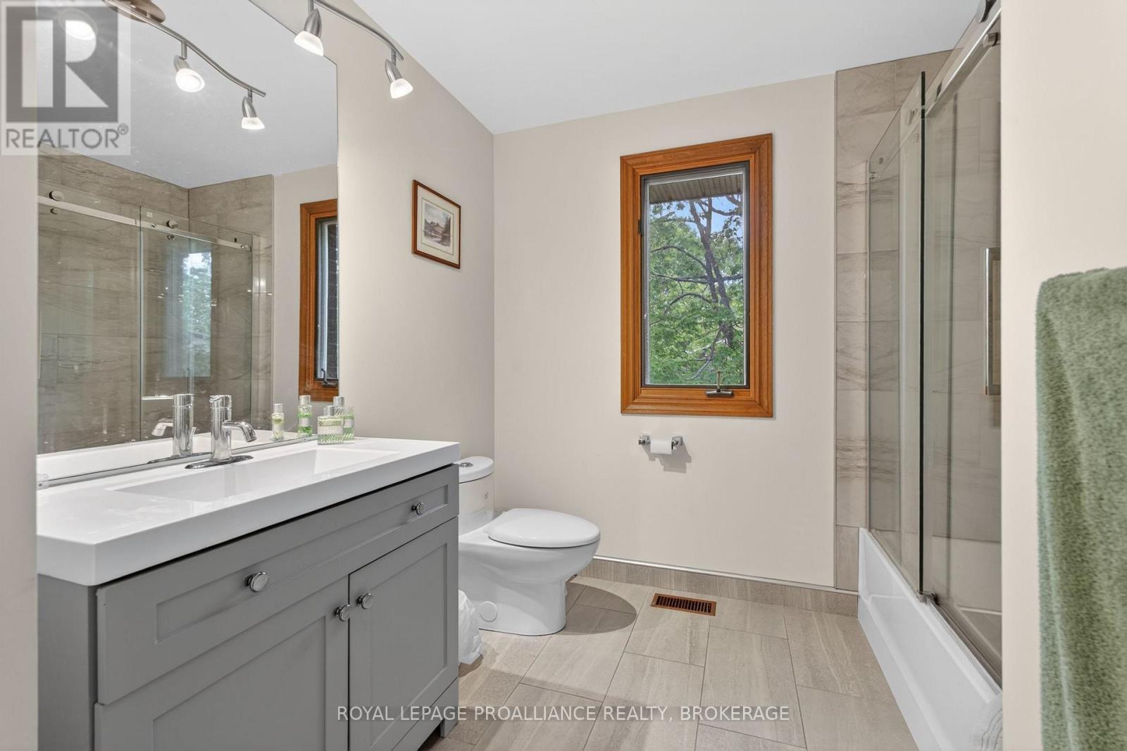 542 Rankin Crescent, Kingston, Ontario  K7M 7L4 - Photo 31 - X13222862