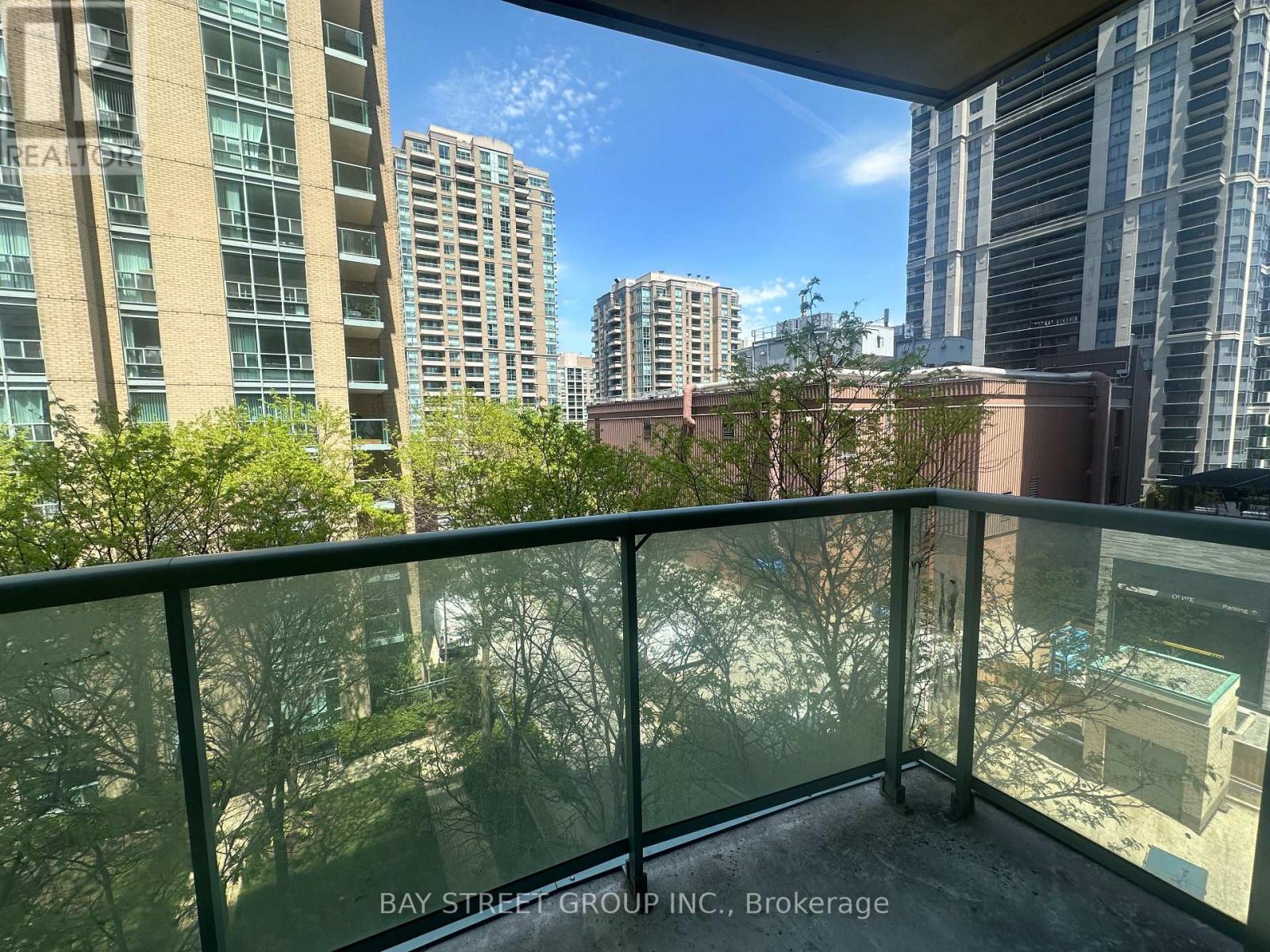 610 - 28 Olive Avenue, Toronto, Ontario  M2N 7E6 - Photo 16 - C13219200
