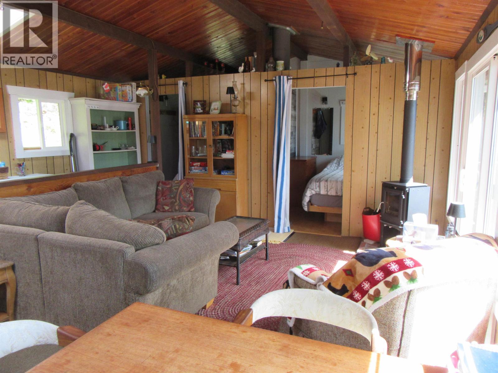 4384 Birch Lake Dump Road, Bridge Lake, British Columbia  V0K 1E0 - Photo 18 - R3130120