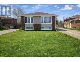 17 NIGHTINGALE DRIVE, North Bay, Ontario
