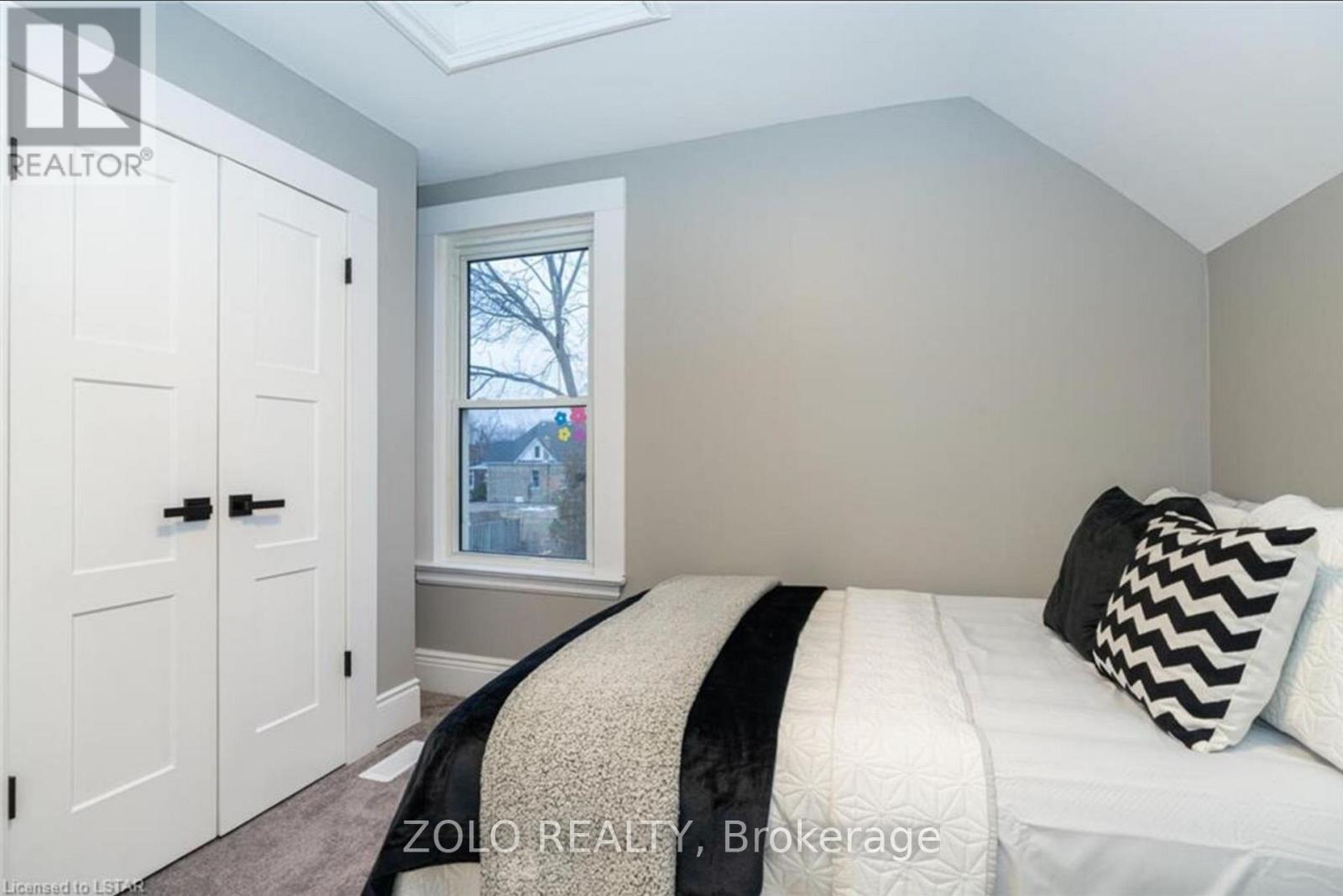 9 Fourth Avenue, St. Thomas, Ontario  N5R 4G8 - Photo 20 - X13222790