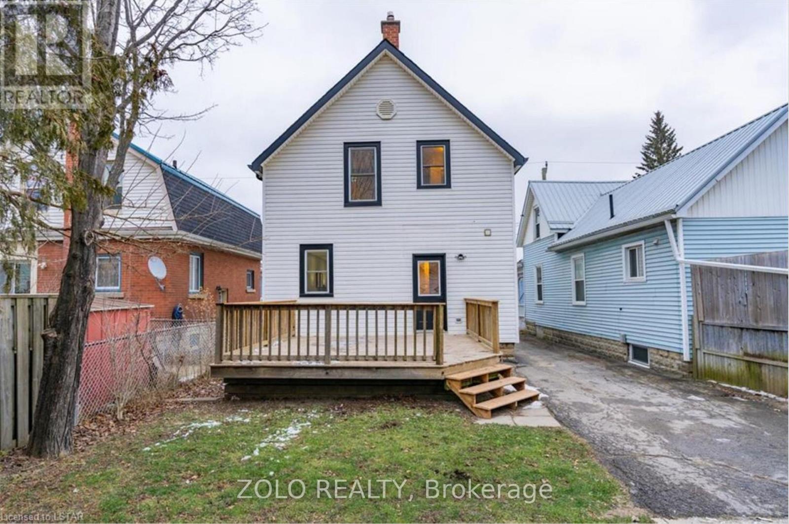 9 Fourth Avenue, St. Thomas, Ontario  N5R 4G8 - Photo 29 - X13222790