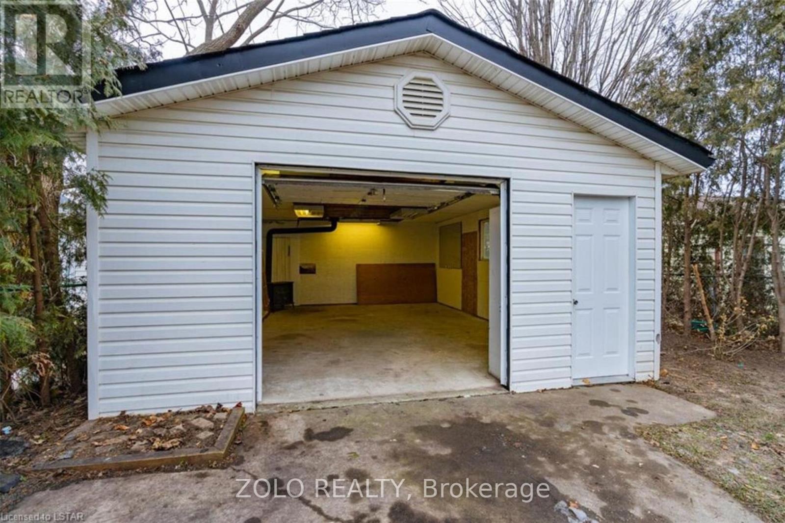 9 Fourth Avenue, St. Thomas, Ontario  N5R 4G8 - Photo 31 - X13222790