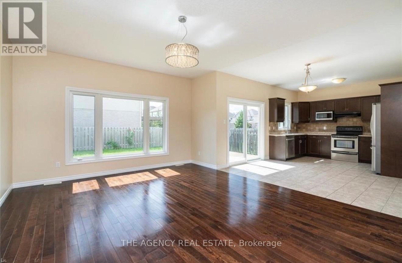 30 - 960 Bitterbush Crescent, London North, Ontario  N6H 0G1 - Photo 4 - X13222800