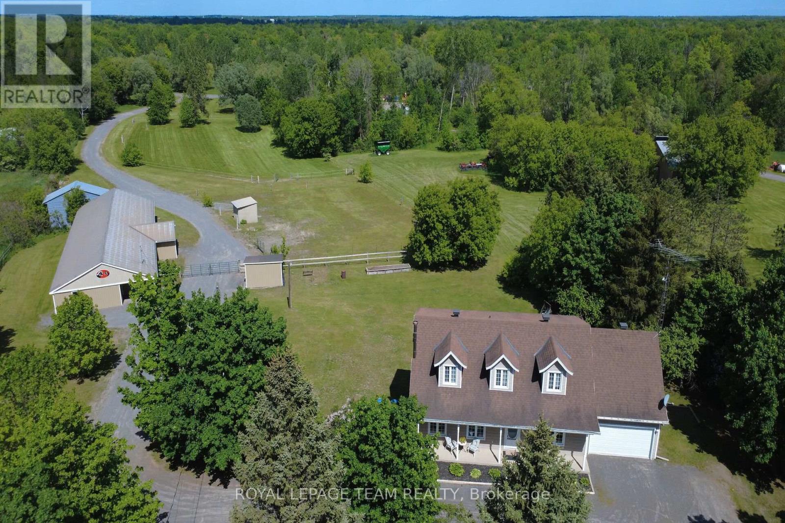 2867 Stagecoach Road, Ottawa, Ontario  K0A 2W0 - Photo 1 - X13222600