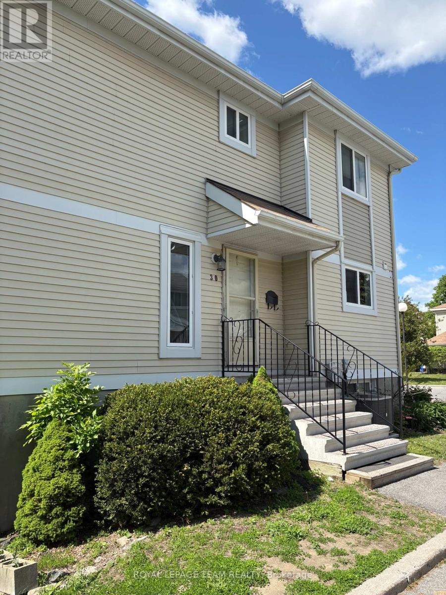 45 - 30 MCDERMOT COURT, Ottawa, Ontario