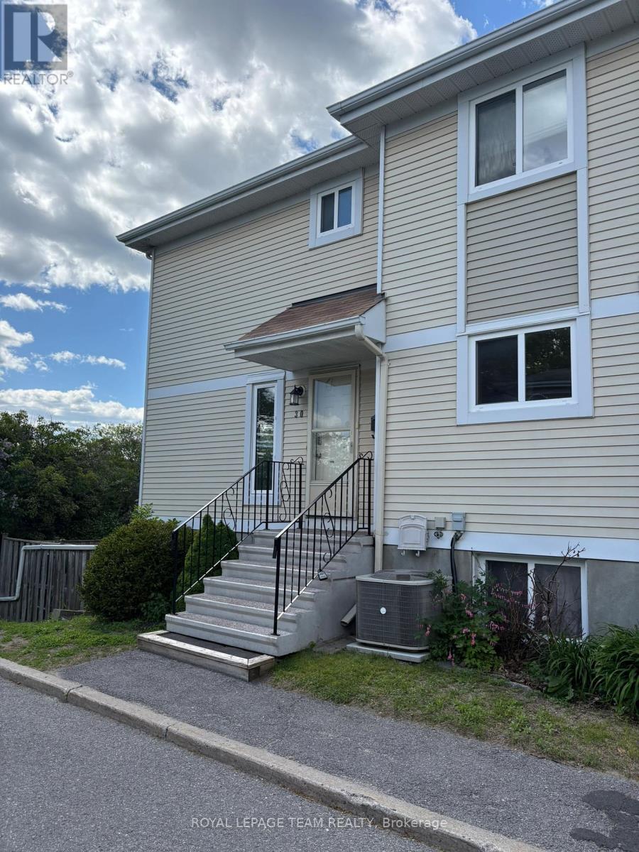 45 - 30 Mcdermot Court, Ottawa, Ontario K2L 3V3 - Photo 2 - X13222642