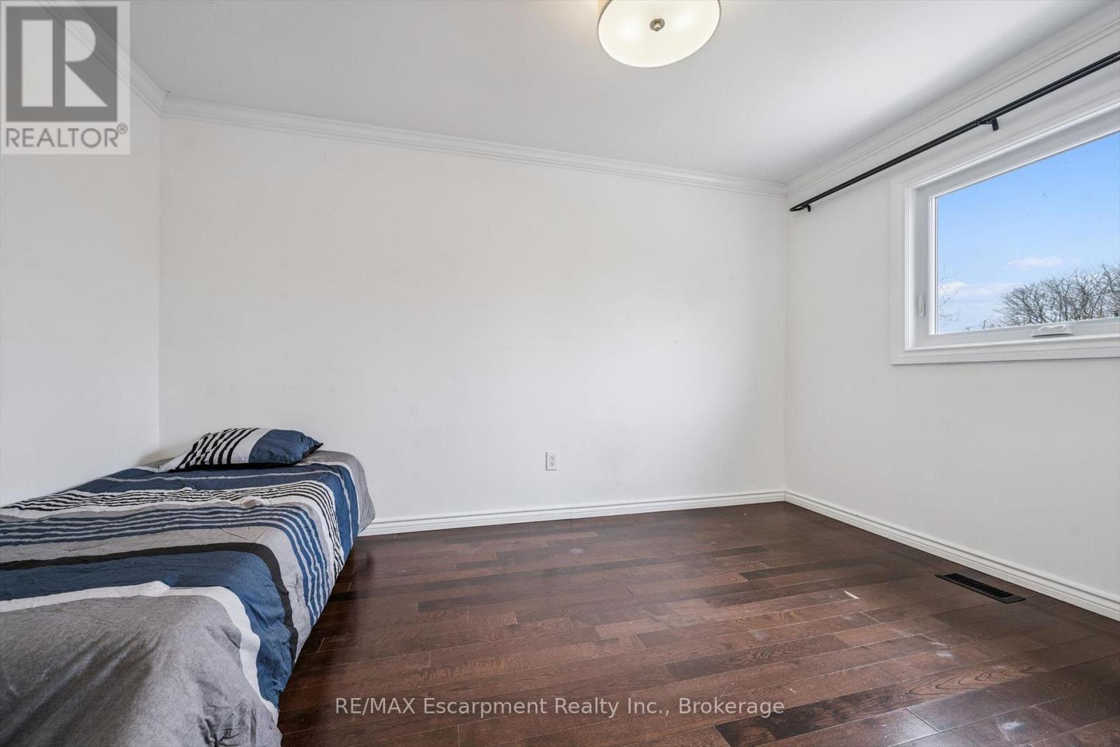 227 Martindale Avenue, Oakville, Ontario  L6H 4K2 - Photo 23 - W13222852