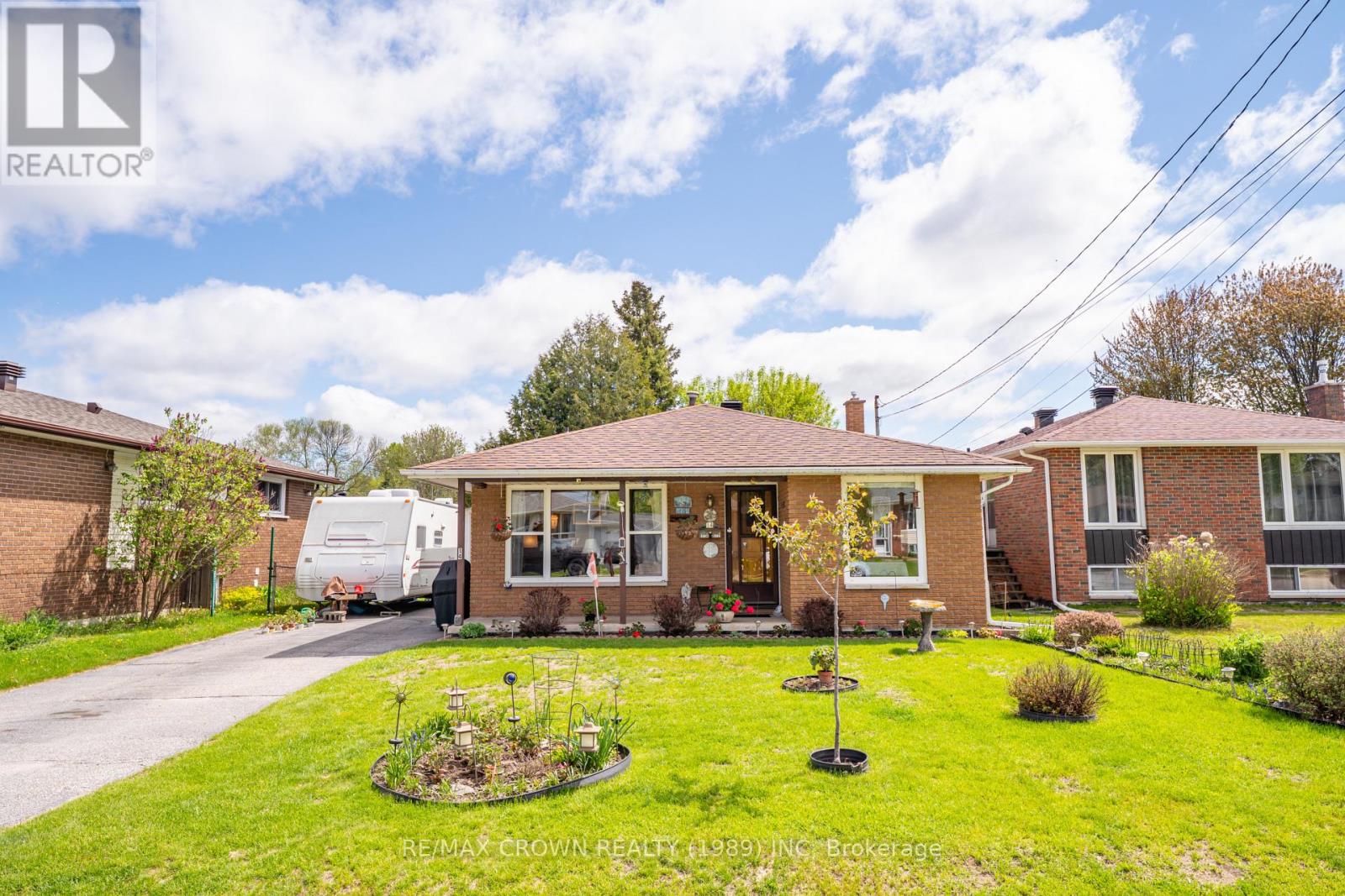14 CECELIA COURT, North Bay, Ontario