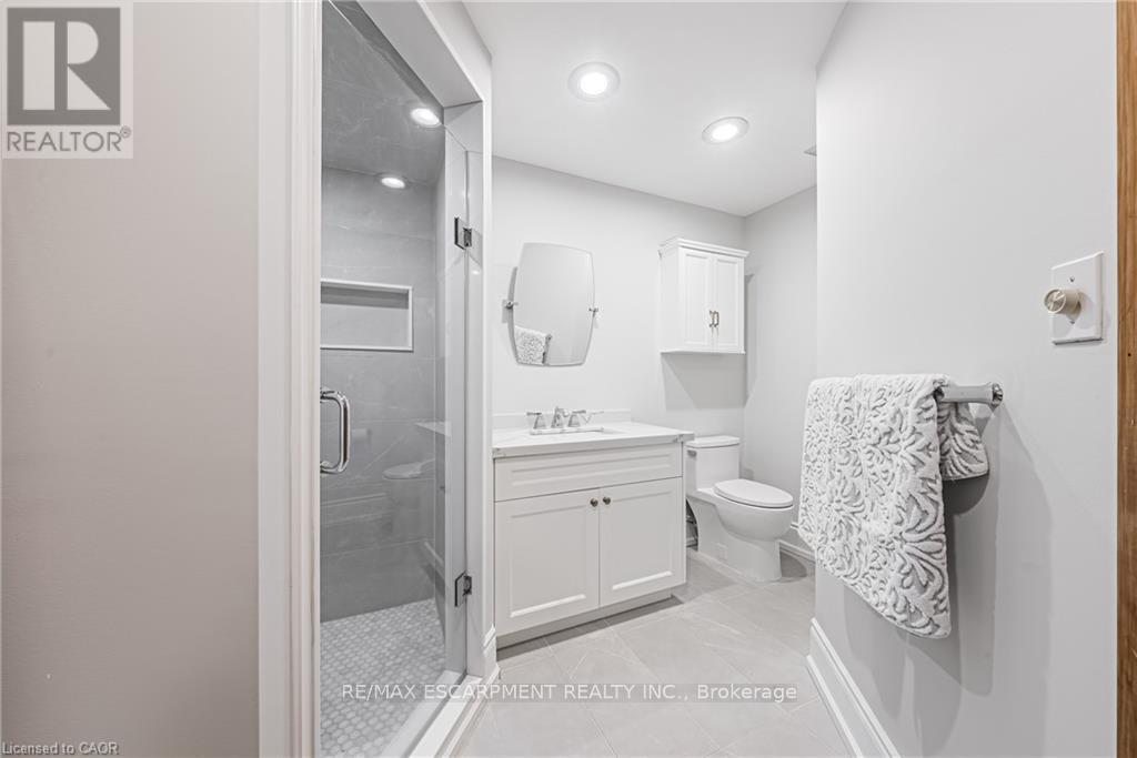 33 Golfview Crescent, Hamilton, Ontario  L9H 6V1 - Photo 34 - X13222316