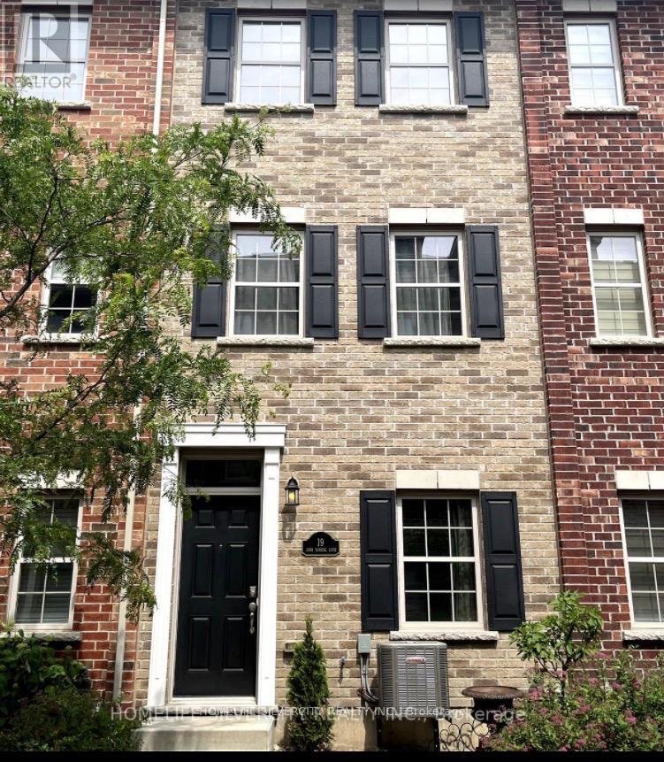 19 JOHN RUSSELL LANE, Kitchener, Ontario