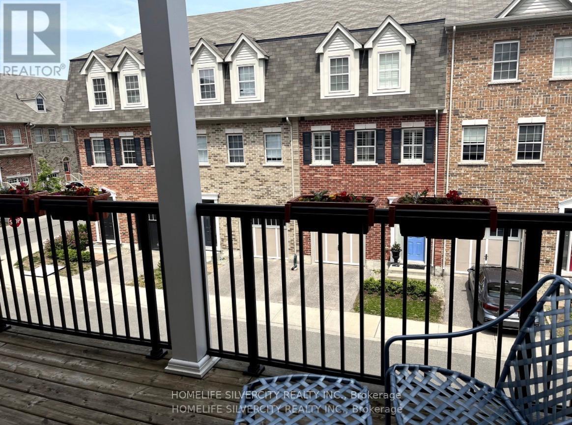 19 John Russell Lane, Kitchener, Ontario  N2H 0B5 - Photo 11 - X13222356
