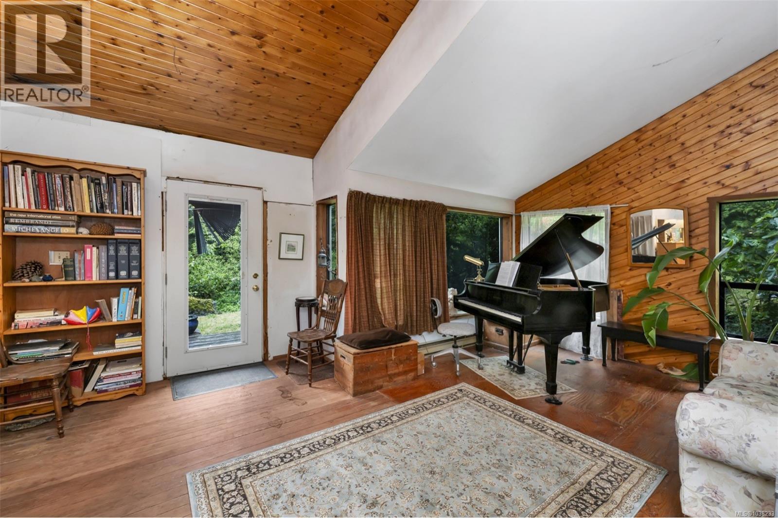 Listing image 4
