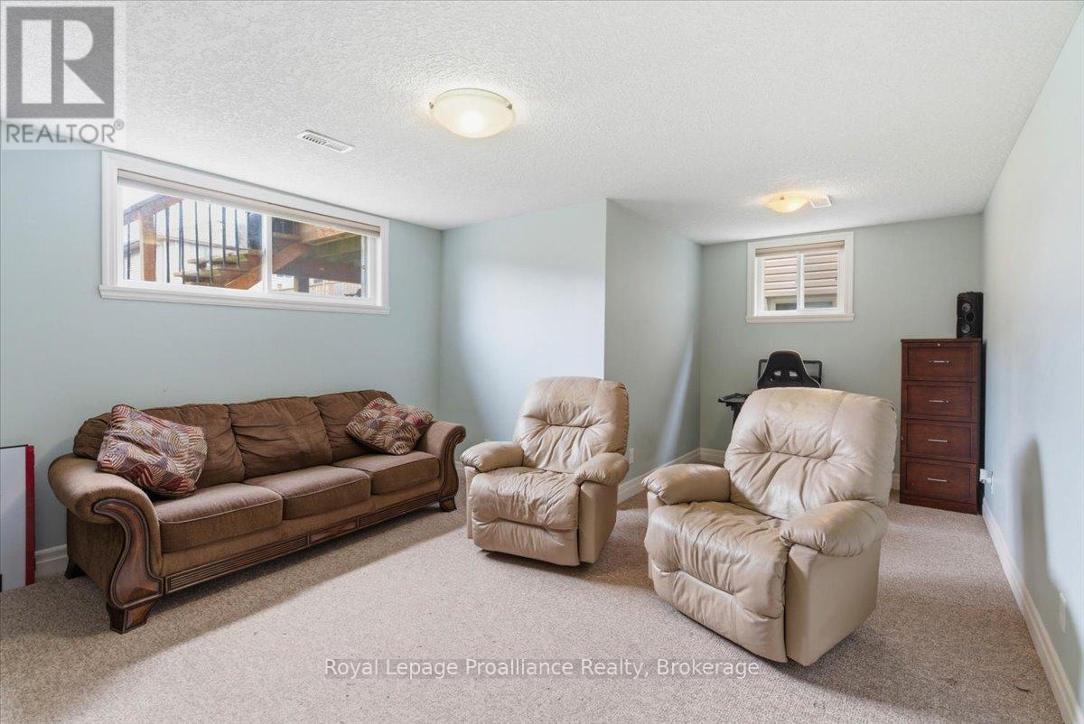 68 Cortland Crescent, Quinte West, Ontario  K8V 0E9 - Photo 27 - X13222584