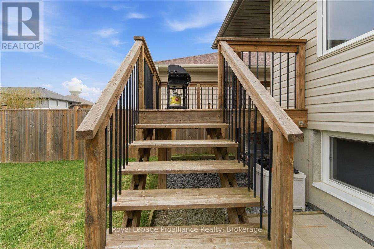 68 Cortland Crescent, Quinte West, Ontario  K8V 0E9 - Photo 43 - X13222584