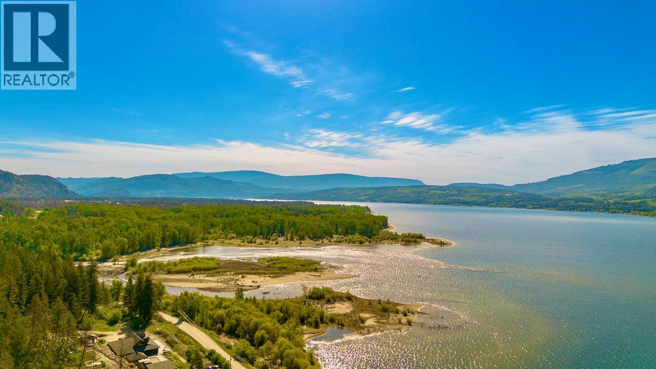 3035 Squilax-Anglemont Road, Lee Creek, British Columbia  V0E 1M4 - Photo 45 - 10387730