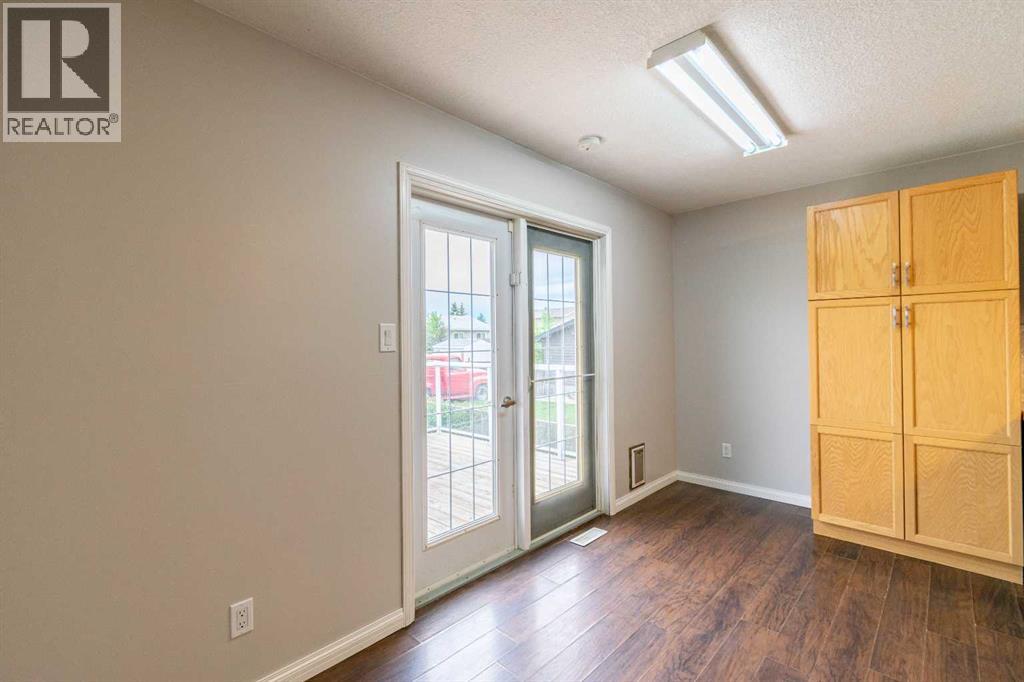 6207 39 Avenueclose, Stettler, Alberta  T4K 1G1 - Photo 12 - A2310884
