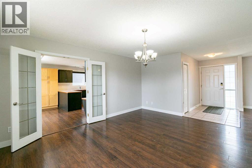 6207 39 Avenueclose, Stettler, Alberta  T4K 1G1 - Photo 11 - A2310884