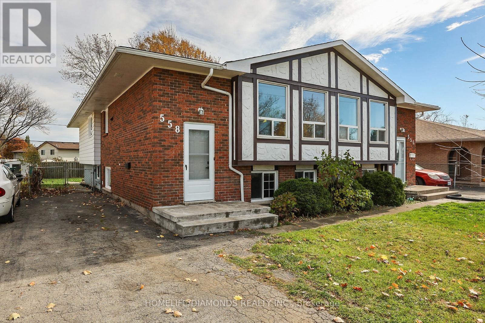 558 First Avenue, Welland, Ontario  L3C 1Z3 - Photo 2 - X13221798