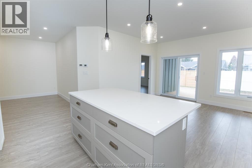 39 Demall Drive, Dresden, Ontario  N0P 1M0 - Photo 9 - 26012662