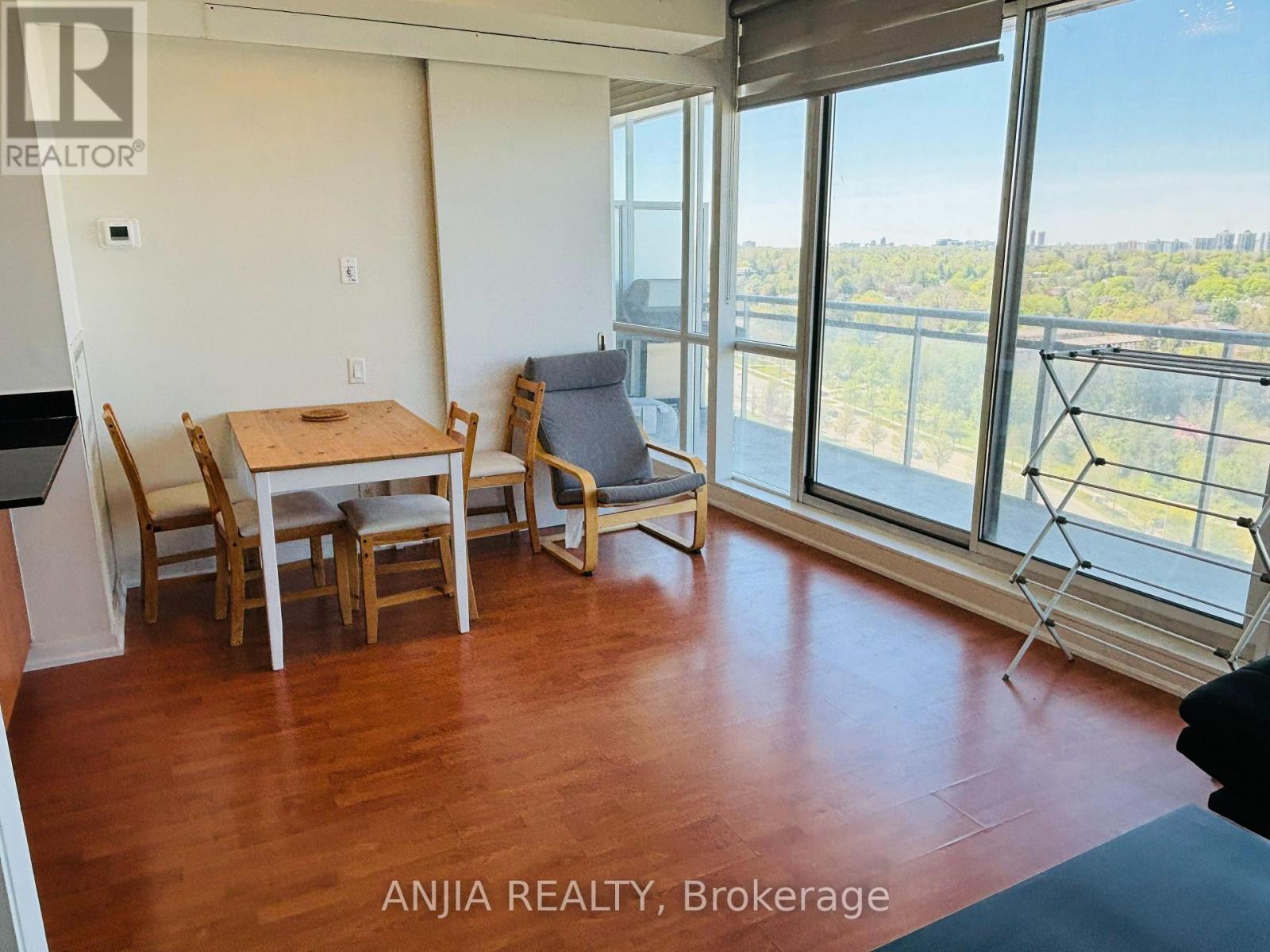 1601 - 30 Canterbury Place, Toronto, Ontario  M2N 0B9 - Photo 3 - C13222496