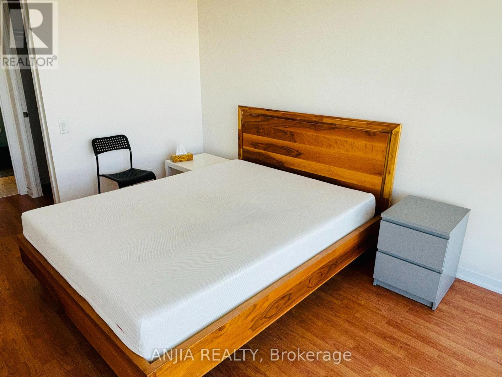 1601 - 30 Canterbury Place, Toronto, Ontario  M2N 0B9 - Photo 7 - C13222496