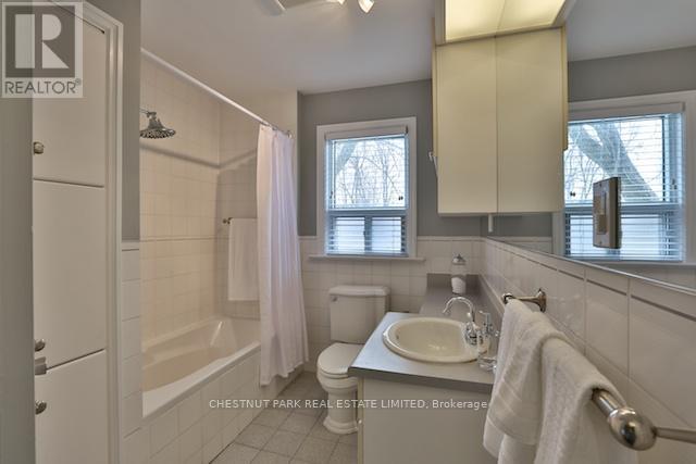 54 Brookview Drive, Toronto, Ontario  M6A 2K2 - Photo 25 - C13222574
