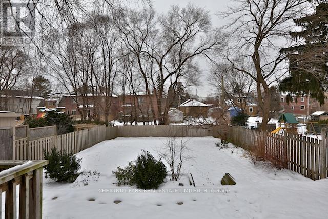 54 Brookview Drive, Toronto, Ontario  M6A 2K2 - Photo 32 - C13222574