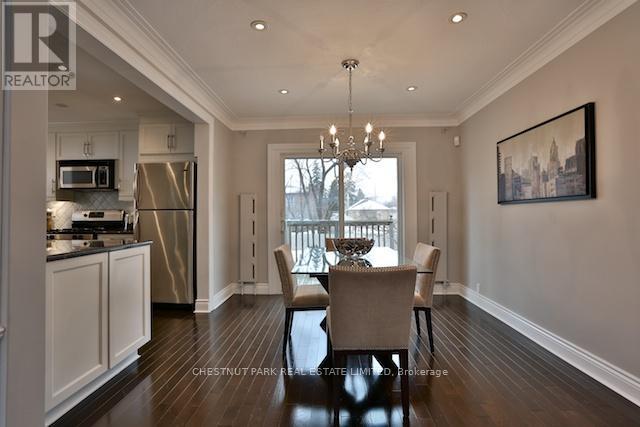 54 Brookview Drive, Toronto, Ontario  M6A 2K2 - Photo 9 - C13222574
