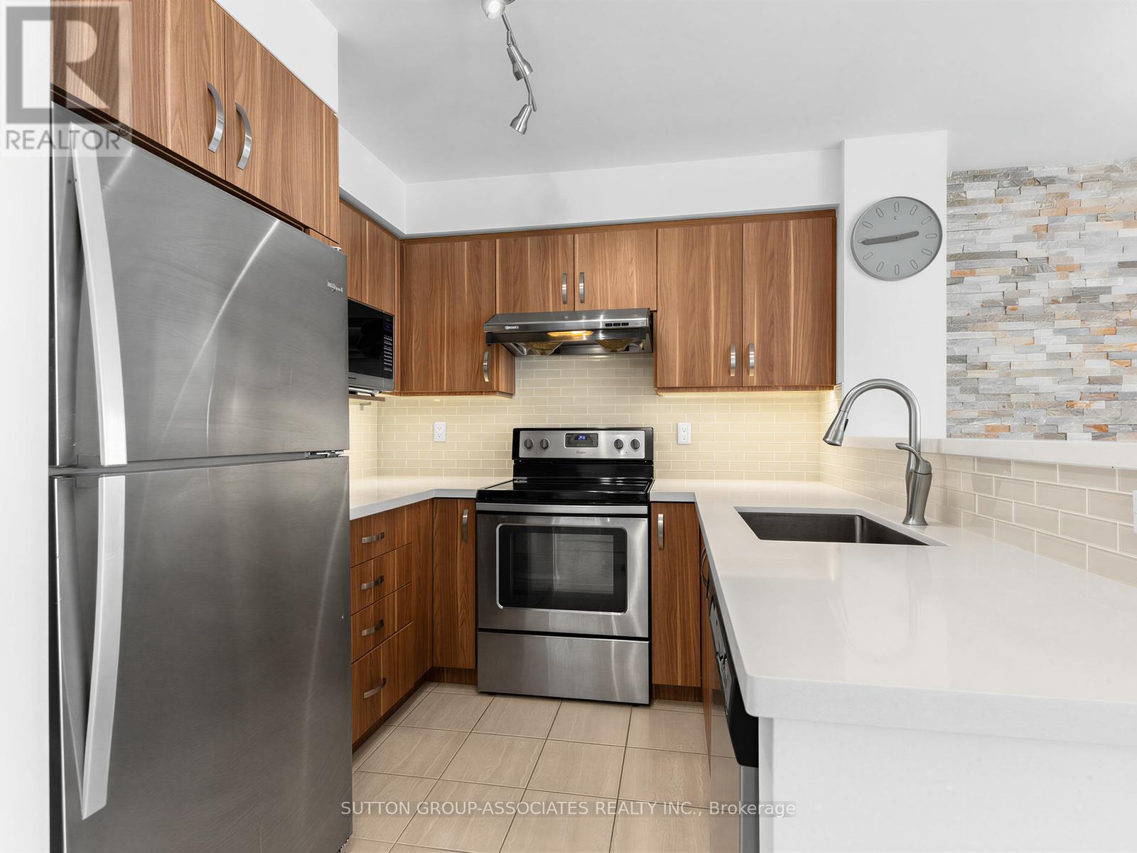 1706 - 23 Lorraine Drive, Toronto, Ontario  M2N 6Z6 - Photo 6 - C13222676