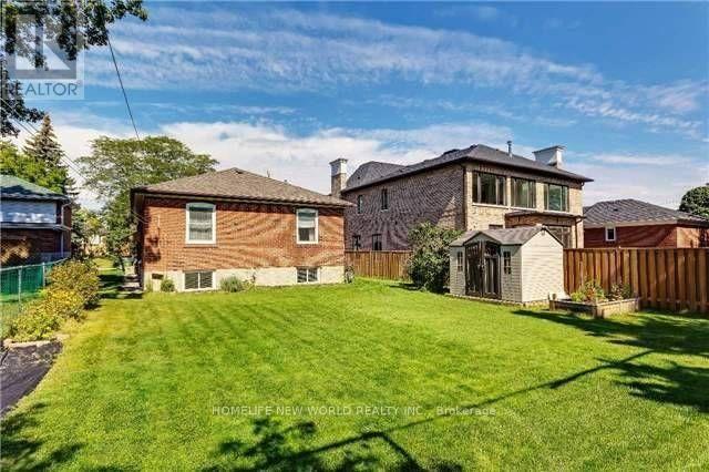 261 Betty Ann Drive, Toronto, Ontario  M2R 1A9 - Photo 19 - C13222748