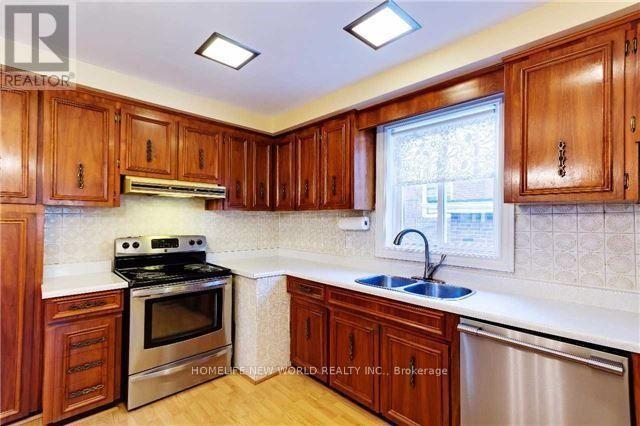 261 Betty Ann Drive, Toronto, Ontario  M2R 1A9 - Photo 7 - C13222748