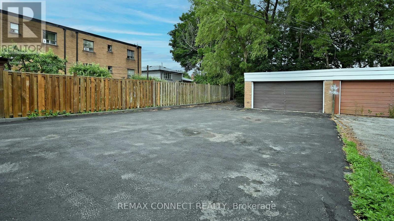 1 - 156 Overbrook Place, Toronto, Ontario  M3H 4P9 - Photo 22 - C13222832