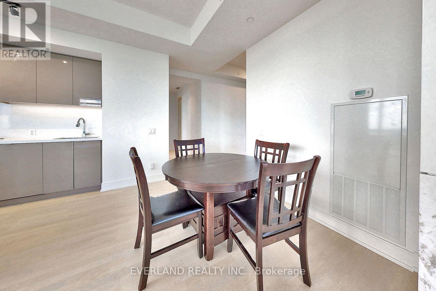 6105 - 7 Grenville Street, Toronto, Ontario  M4Y 1A1 - Photo 25 - C13222848