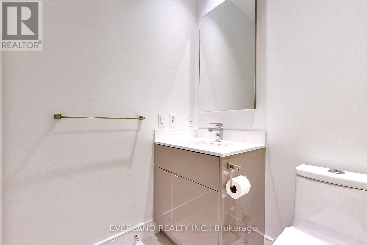 6105 - 7 Grenville Street, Toronto, Ontario  M4Y 1A1 - Photo 31 - C13222848