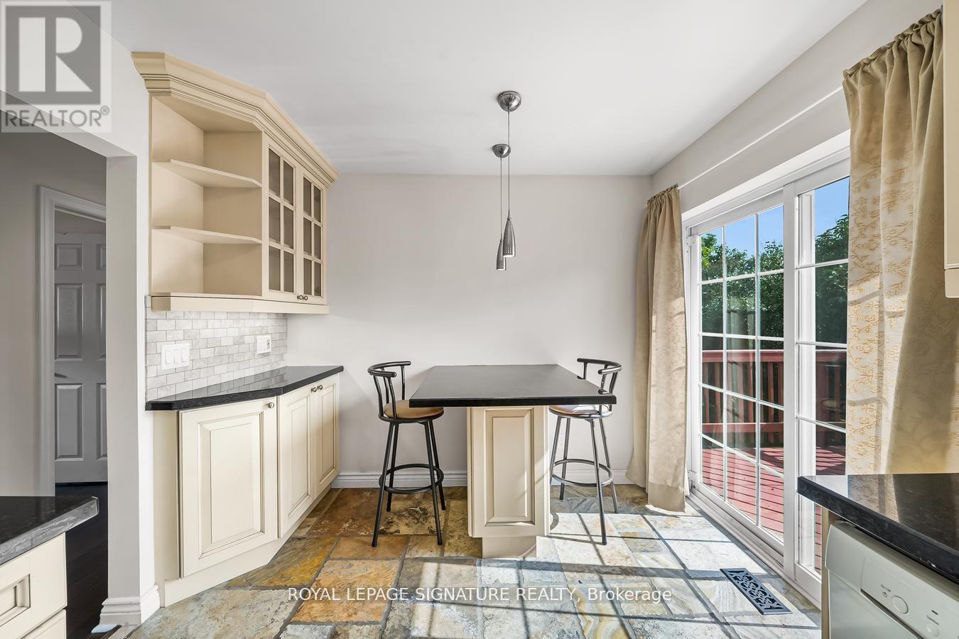 21 Broadlands Boulevard, Toronto, Ontario  M3A 1J1 - Photo 10 - C13222874