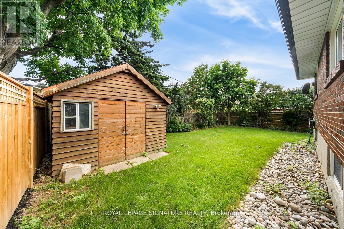 21 Broadlands Boulevard, Toronto, Ontario  M3A 1J1 - Photo 39 - C13222874