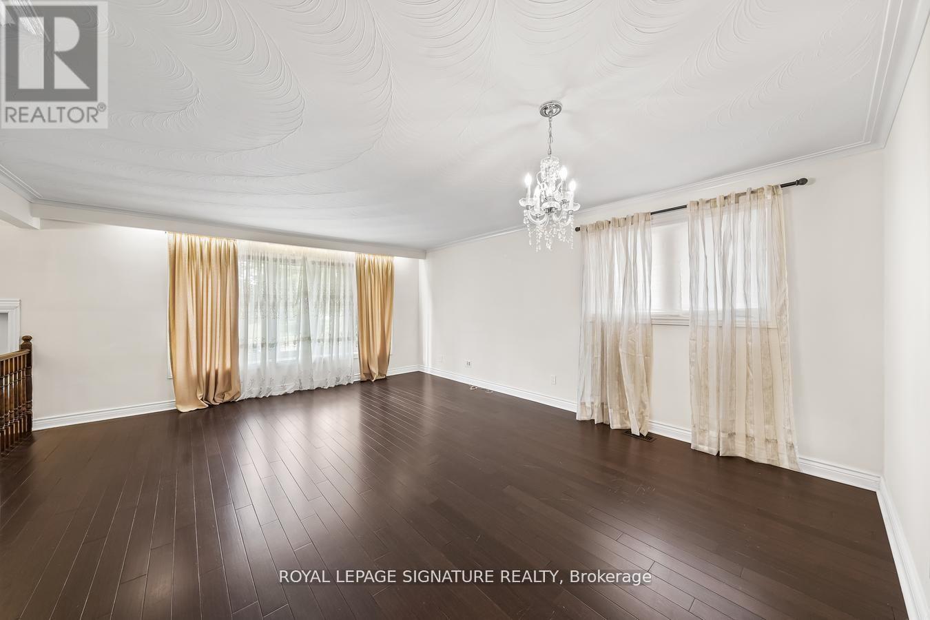 21 Broadlands Boulevard, Toronto, Ontario  M3A 1J1 - Photo 4 - C13222874