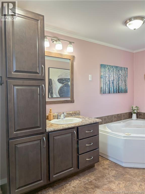 14 Ivory Court, Woodstock, New Brunswick  E7M 0G5 - Photo 26 - NB140802