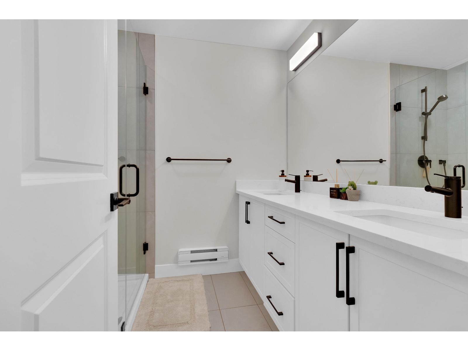 320 7506 199a Street, Langley, British Columbia  V2Y 3K9 - Photo 5 - R3129342