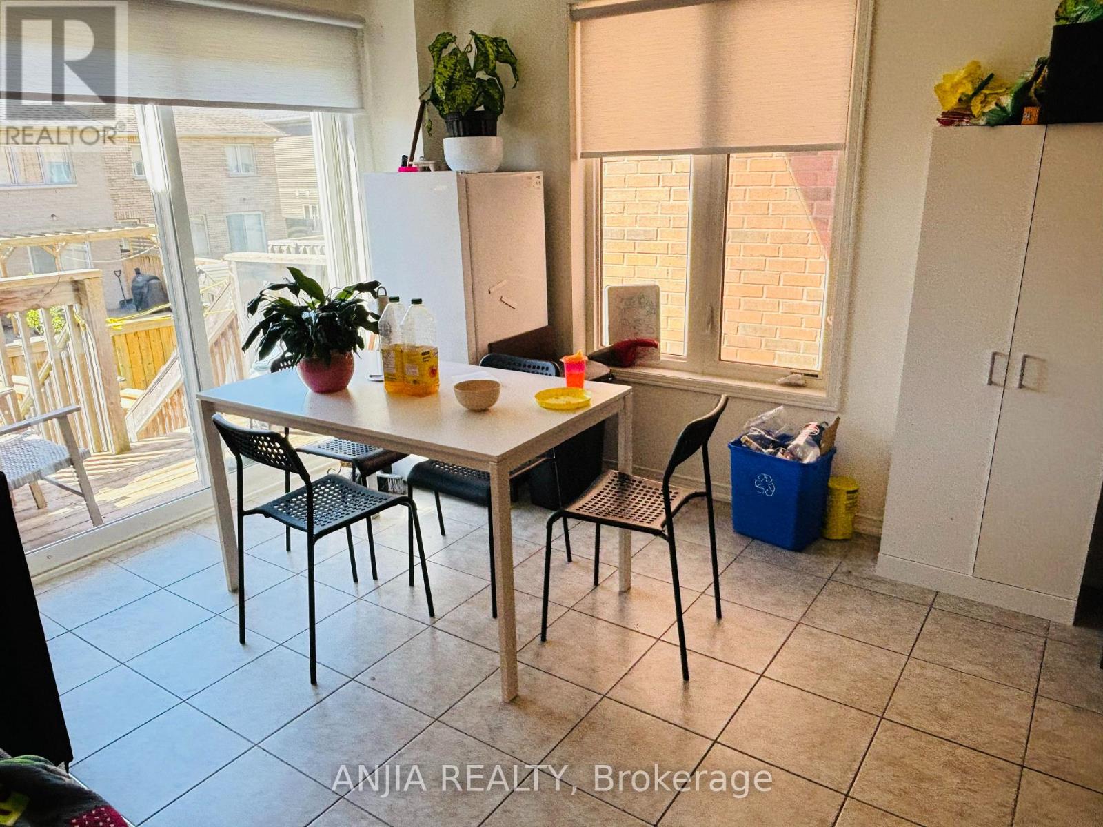 169 Dance Act Avenue, Oshawa, Ontario  L1L 0H4 - Photo 3 - E13222486