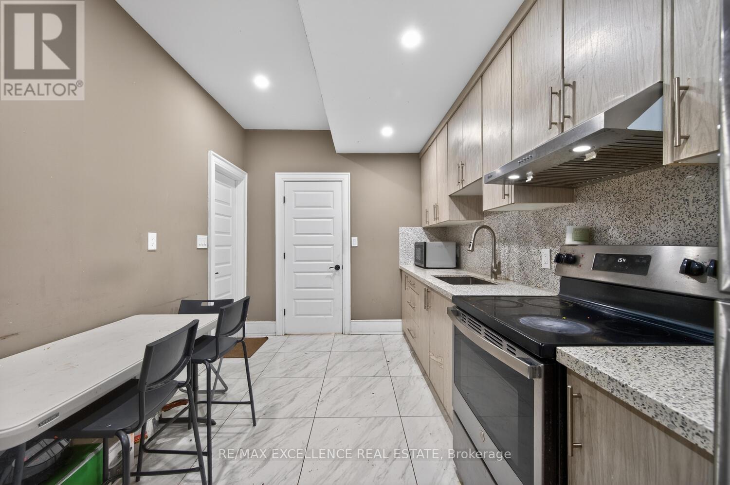 442 Pharmacy Avenue S, Toronto, Ontario  M1L 3G6 - Photo 42 - E13222686
