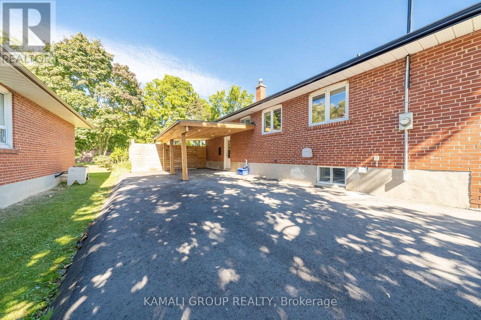Bsmt - 714 Gilbert Street W, Whitby, Ontario  L1N 1S2 - Photo 13 - E13222694