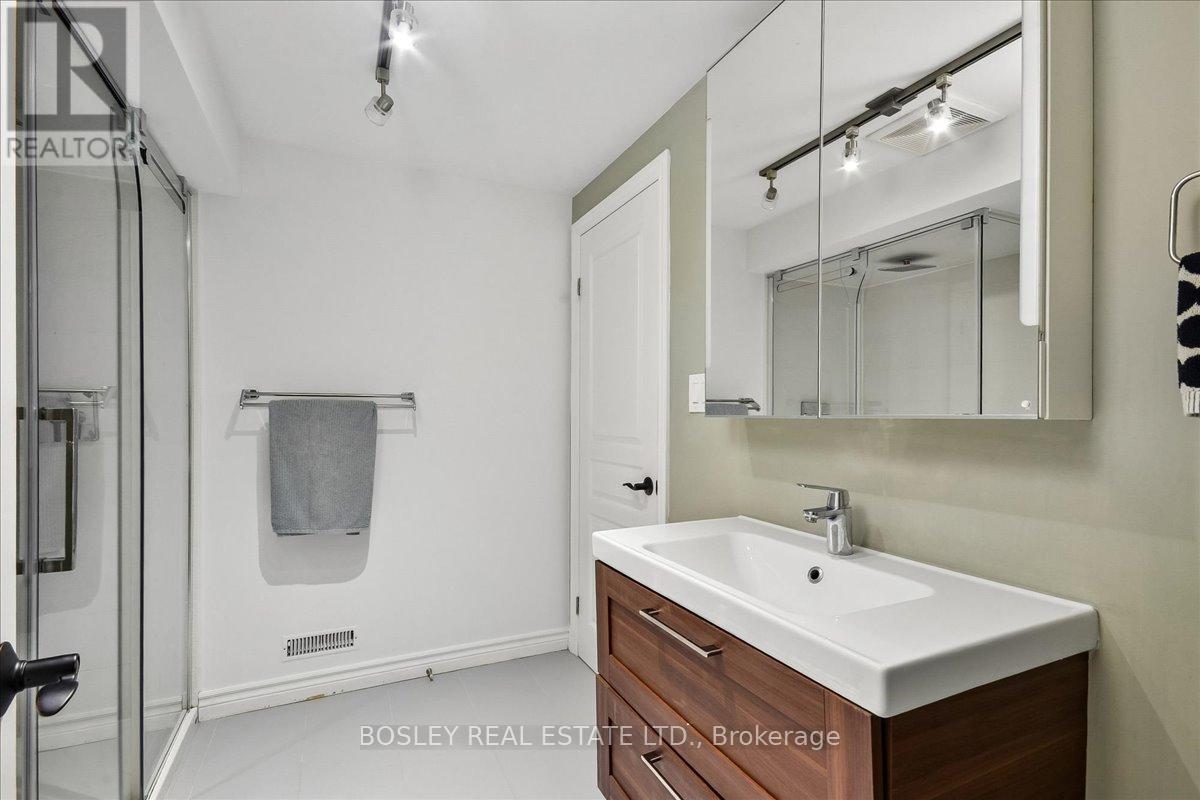 68 Sarah Ashbridge Avenue, Toronto, Ontario  M4L 3Y9 - Photo 24 - E13222746