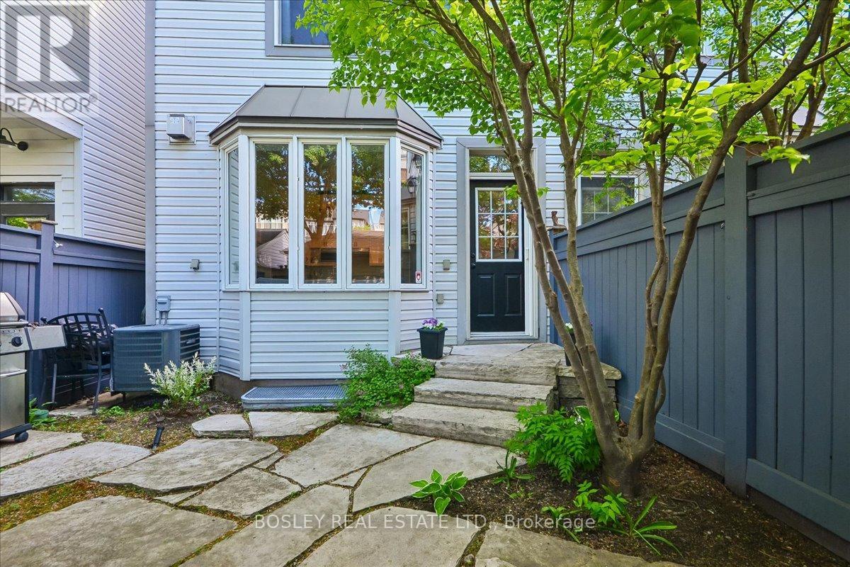 68 Sarah Ashbridge Avenue, Toronto, Ontario  M4L 3Y9 - Photo 27 - E13222746